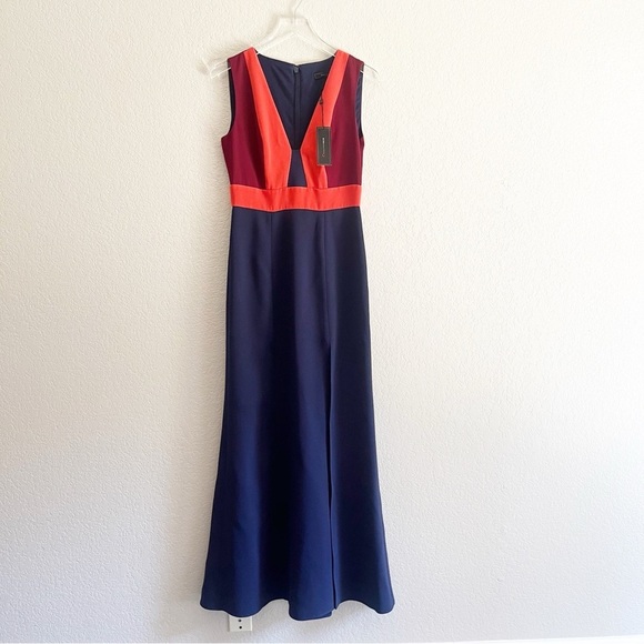 BCBGMaxAzria Dresses & Skirts - BCBGMaxAzaria Natalli Maxi Dress Size 4 New With Tags